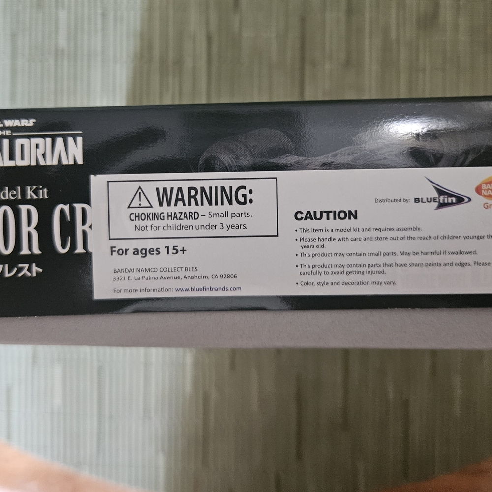 NIB Star Wars Mandalorian Razor Crest Model Kit - Picture 5 of 6